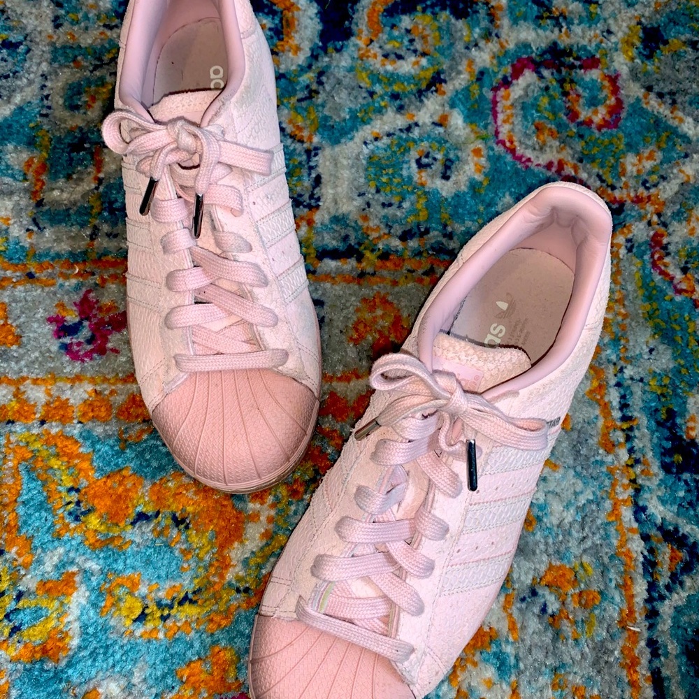 Adidas pink superstars